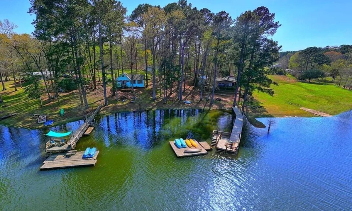Negreet House | New Listing! Waterfront Toledo Bend Lake House w/Private Dock - Sleeps 6
