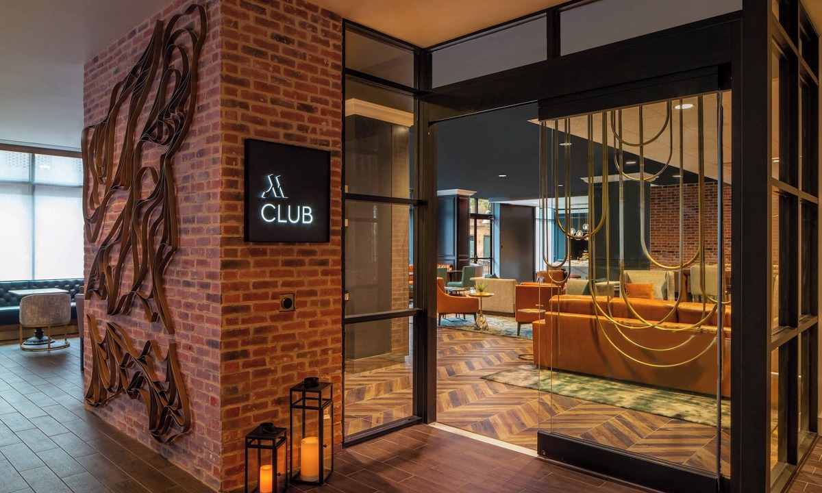 Arts/Warehouse District Hotel | New Orleans Marriott Warehouse Arts District