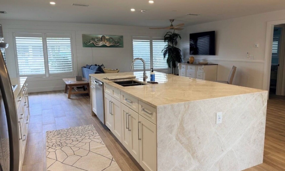 Town and River House | Newly Renovated 3-BDR home with SAILBOAT access to Gulf in South Fort Myers