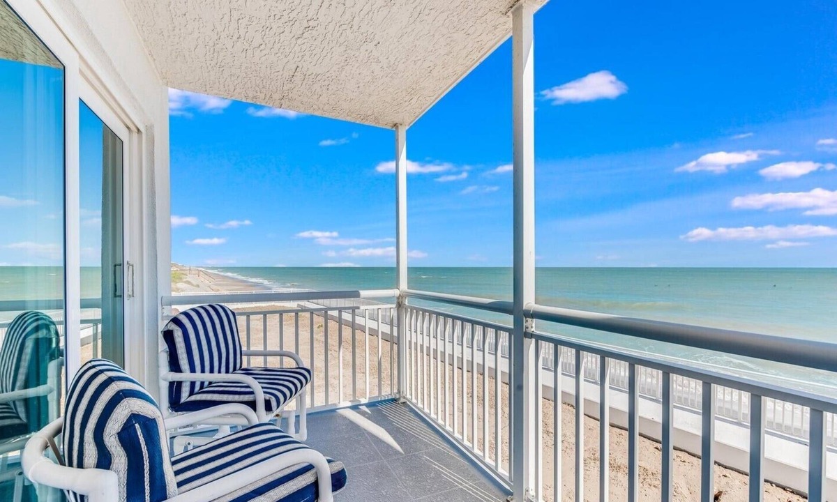 South Patrick Shores Condo | OCEAN BREEZE ESCAPE - 2nd Floor Balcony with FULL oceanfront views! 2 bdr 2 Bath