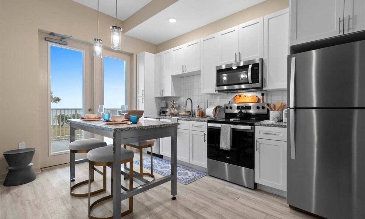 Seabreeze Park Condo | Oceanfront Oasis Daytona Beach 1BR/1BA - Parking Lot View - 249
