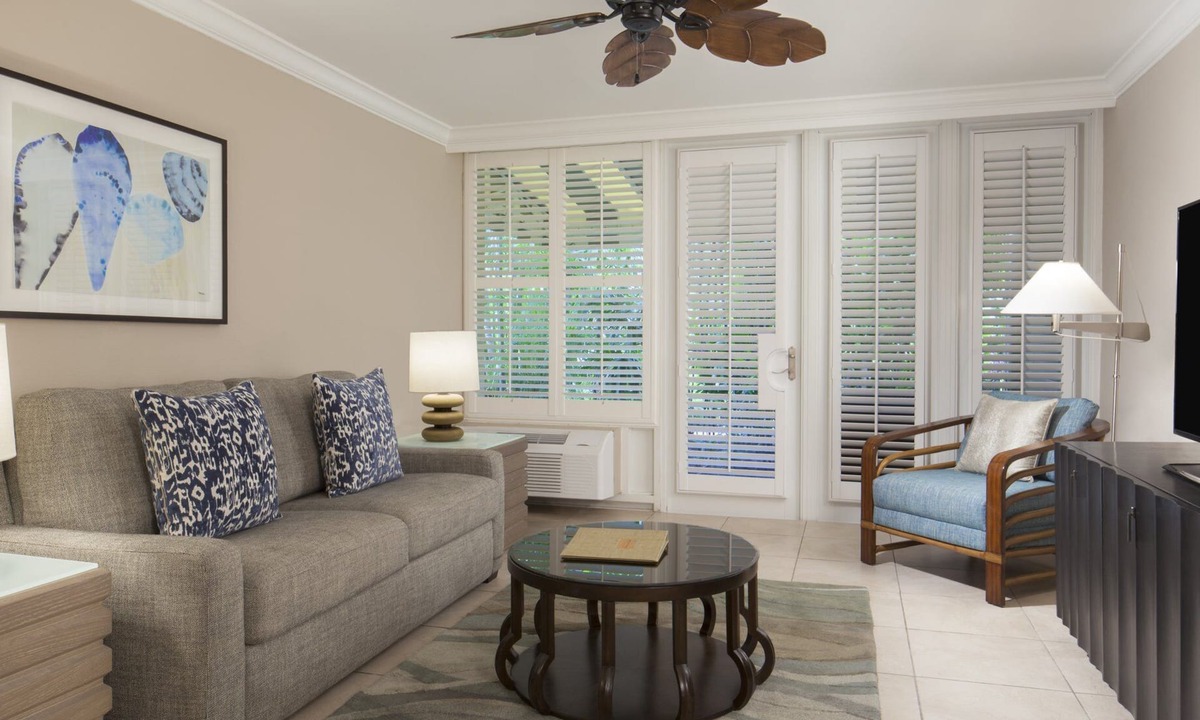 Historic Seaport Hotel | One Bedroom Suite Queens, Pier House, Roomy Elegance, Beachside Bliss, Key West