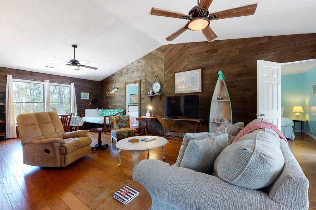 East End House | Our Anchor