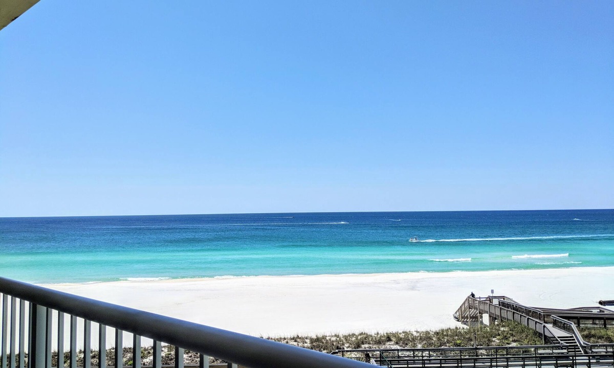 Holiday Isle Condo | Paradise Found in this Stylish, high end condo. Stunning Views! (519)
