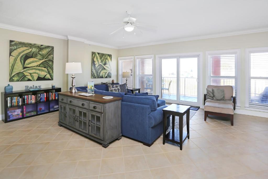 Mexico Beach Apartment | Paradise Shores 103 by Pristine Properties