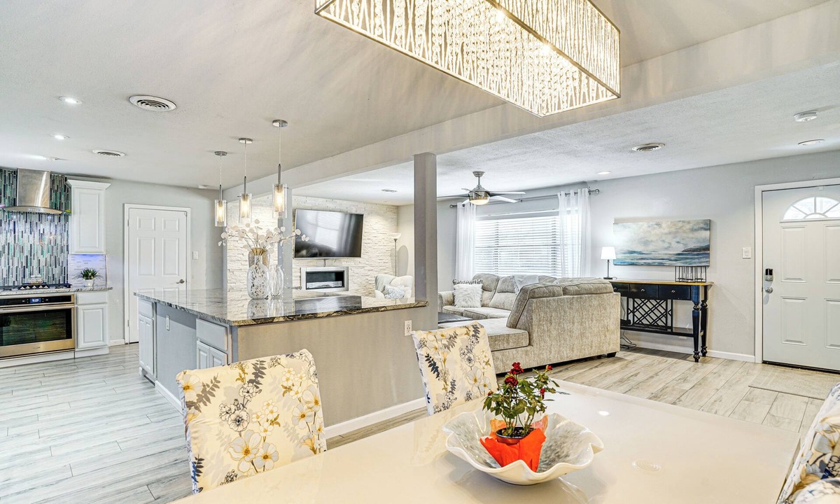 Hurst House | Patio & Fenced Yard: Newly Renovated Hurst Home!