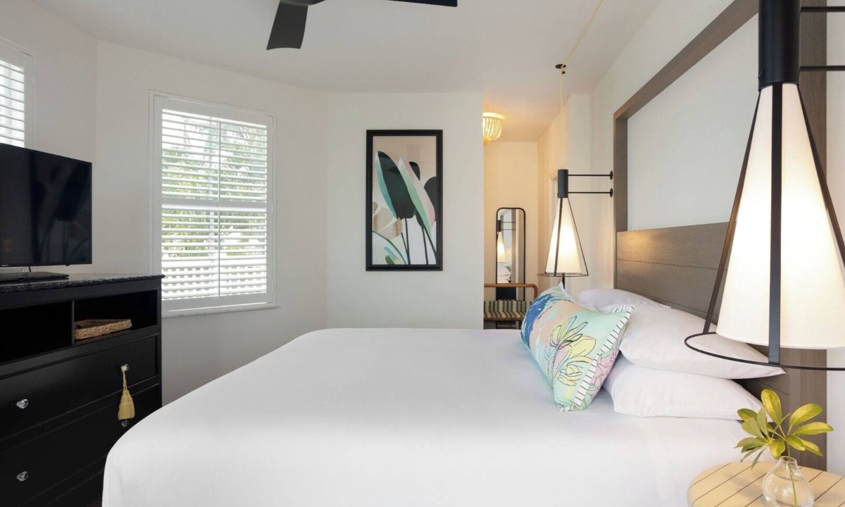 Historic Seaport Hotel | Peaceful Key West Lodge with Outdoor Swimming Pool and Near Attractions