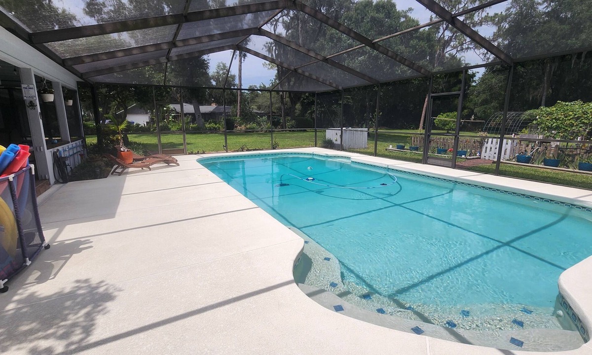Lutz House | Peaceful Paradise/Busch Gardens