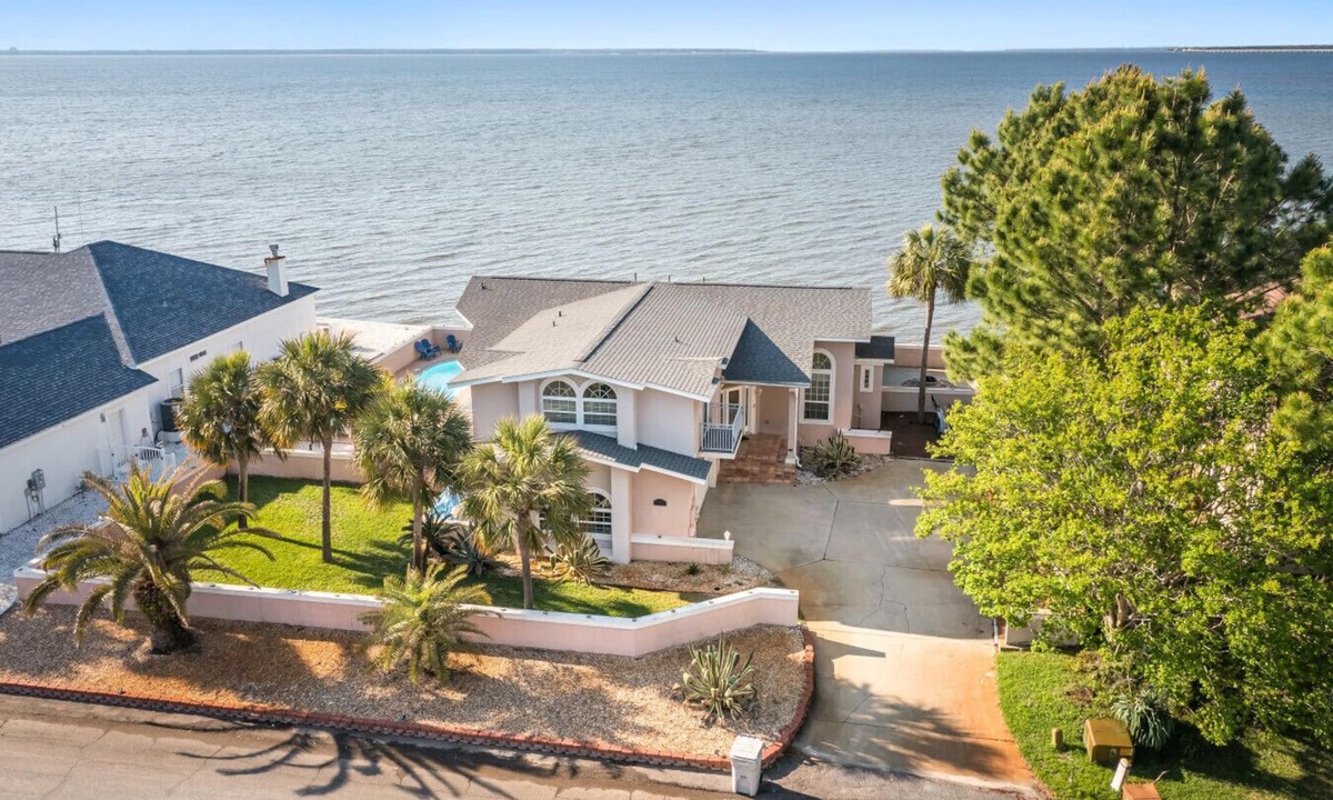 Gulf Breeze House | Pensacola Bay Dreams! Private pool!Bring your boat
