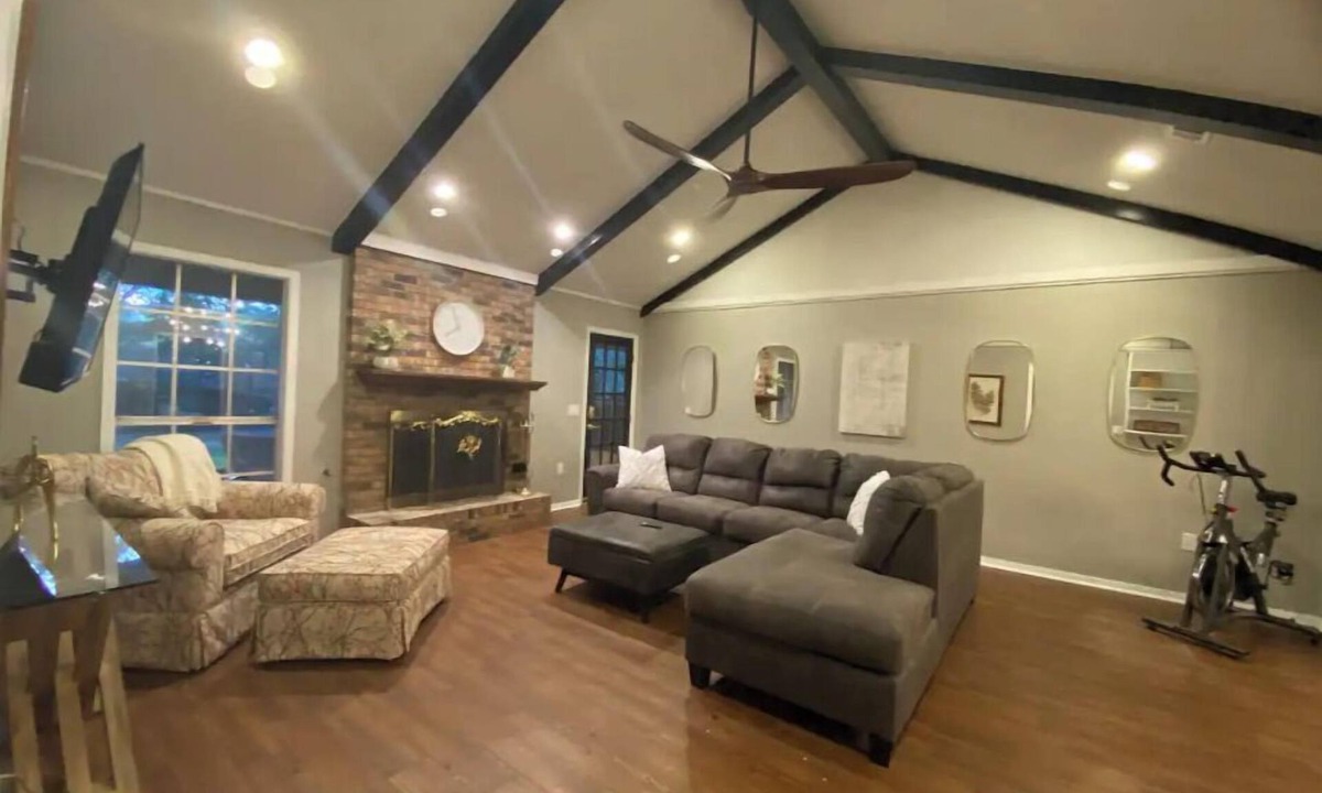 Flowood House | Pet Friendly! Home in Brandon SW