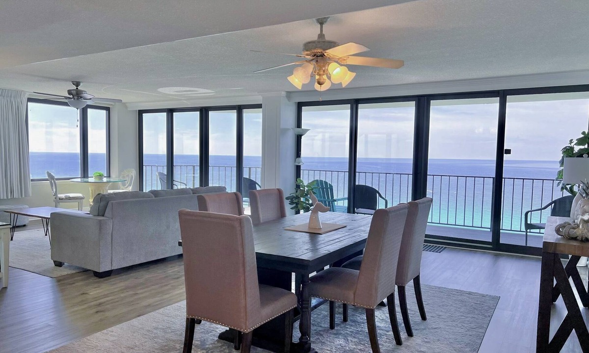 Thomas Drive Condo | Picturesque Beachfront Condo- Spacious Balcony, 2BD/2BA, Pool & Tiki Bar