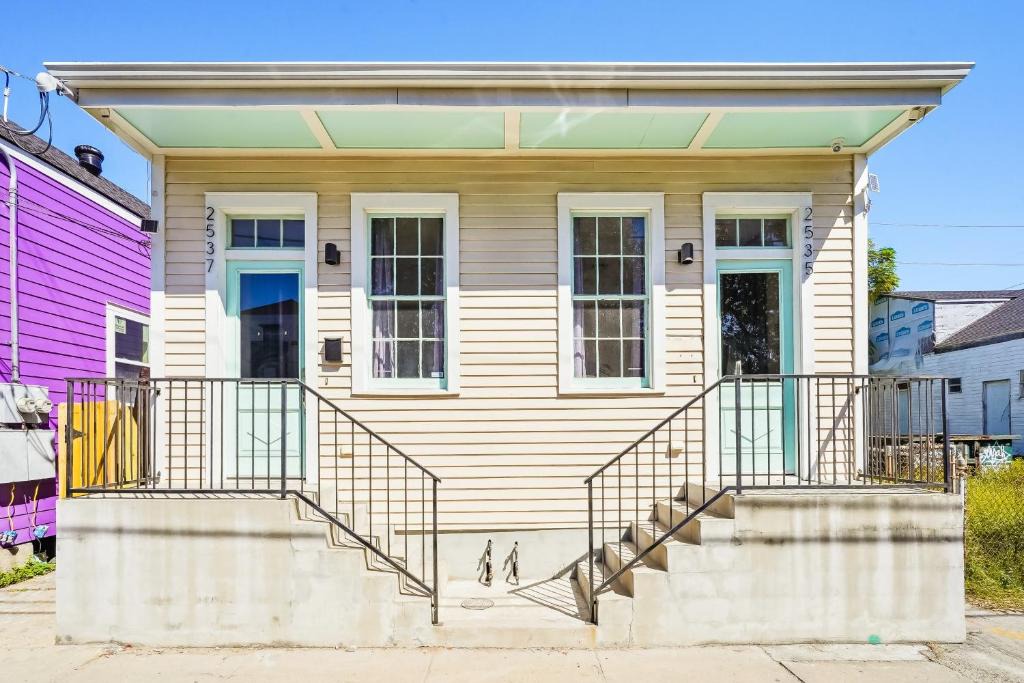 Treme House | Play in Treme