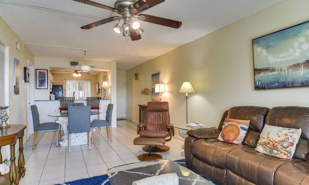 Palma del Mar Condo | Pool Access! Extended Base 2 Mi to St Pete Beach