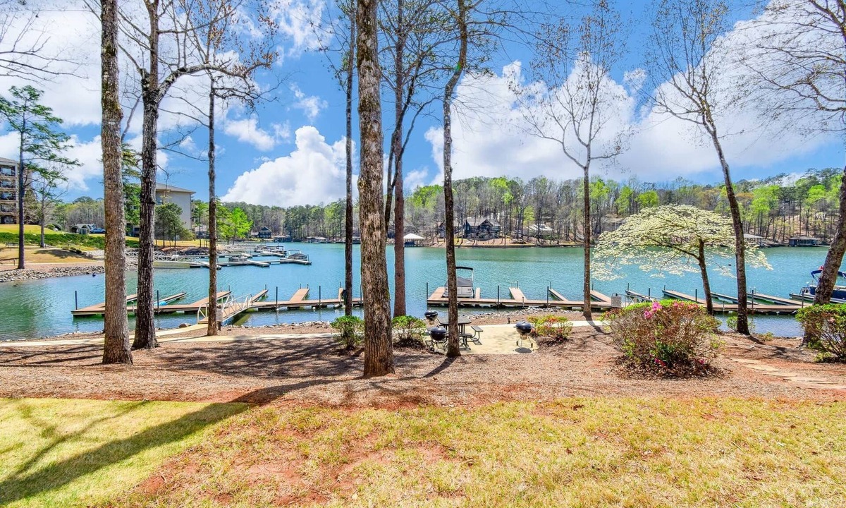 Dadeville Apartment | Poolside Daydreams on Lake Martin