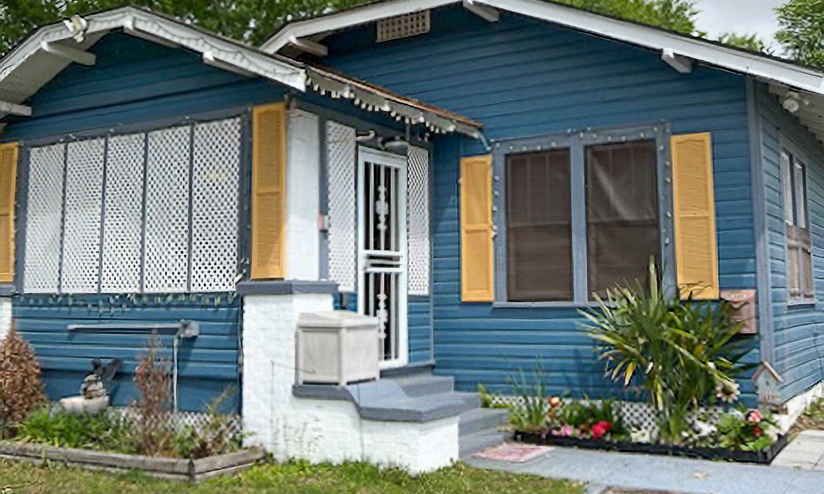 Gulfport Cottage | Private Cozy Cottage
