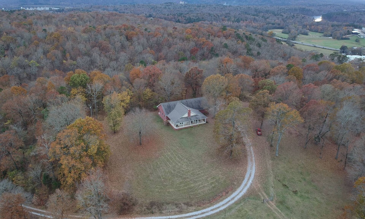 Jones Mills House | Private getaway, new, close to Hot Springs 270 east. Easy access 4 ATV parking.