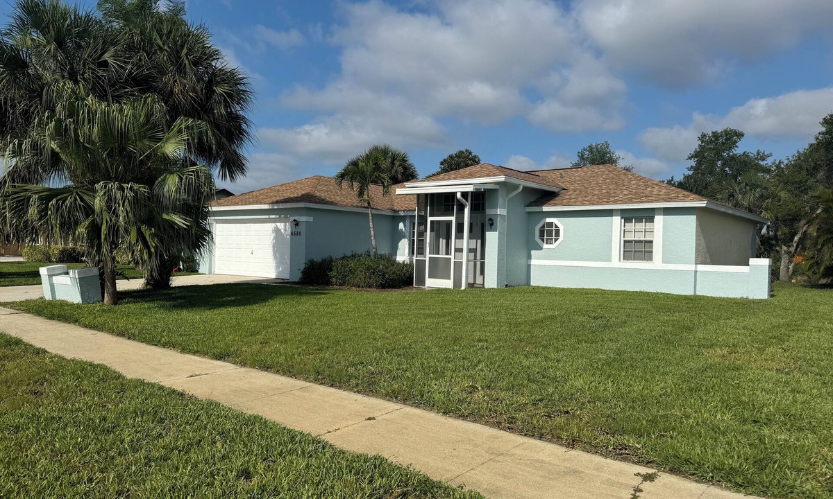 Gardens of Gulf Cove House | Private home, great sunsets over pristine canal. 10 mins to beaches