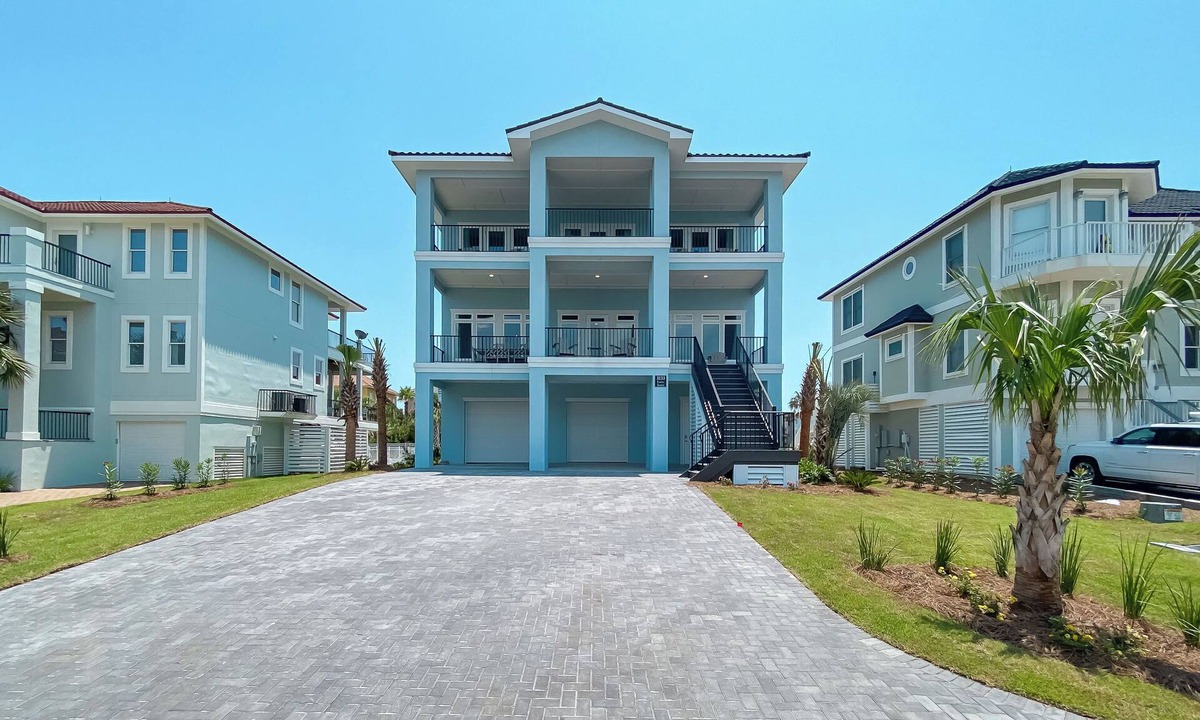 Gulf Shores House | PRIVATE LUXURY HOUSE, COMMUNITY POOL, WATERFRONT ON LITTLE LAGOON!