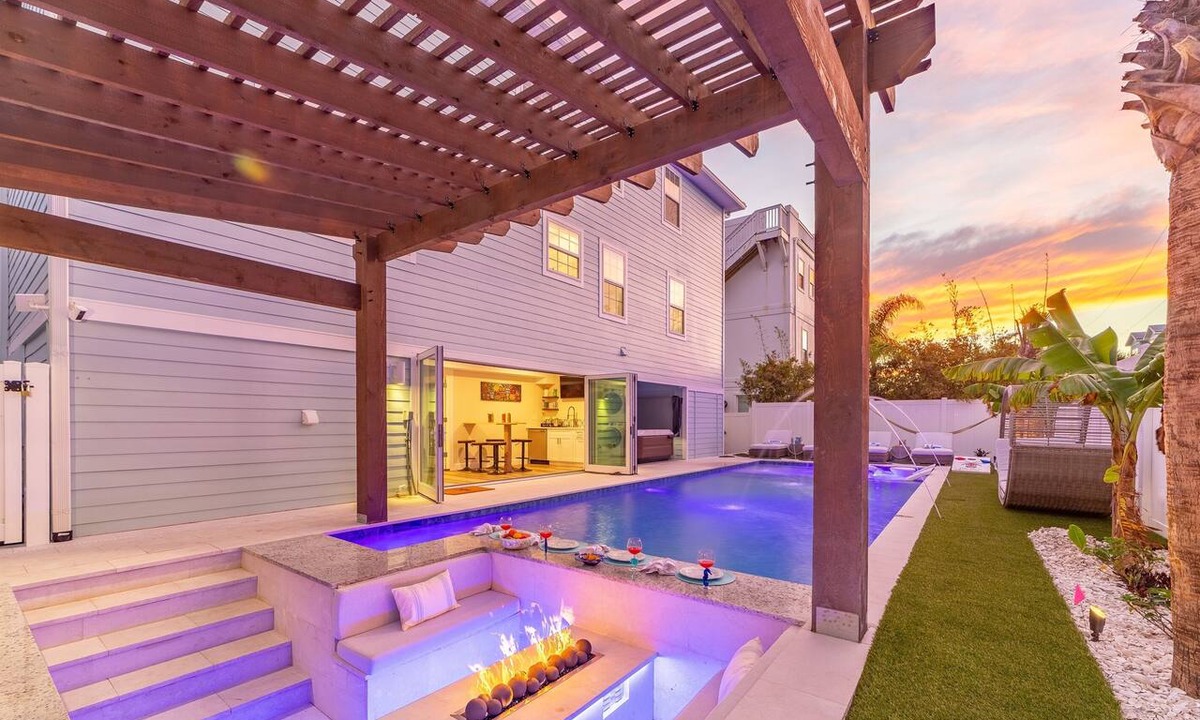 St. Augustine Beach House | Private Resort‑Style Beach Retreat w/Swim‑Up Bar