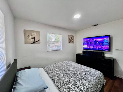 Downtown Fort Lauderdale House | Private Room near Downtown