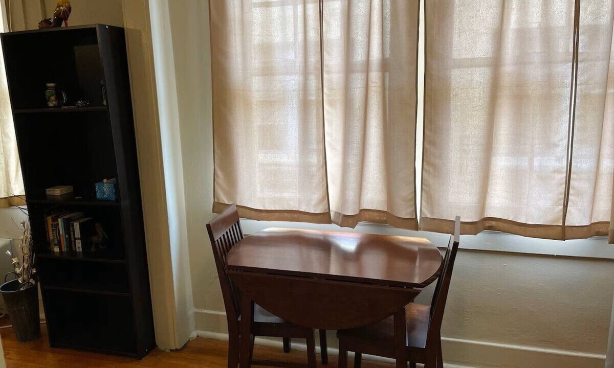 Touro Condo | Quaint Condo in the historic Garden District.