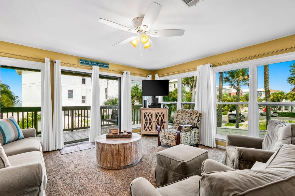Sunnyside Apartment | Ramsgate Harbor 64 Surf n Swing