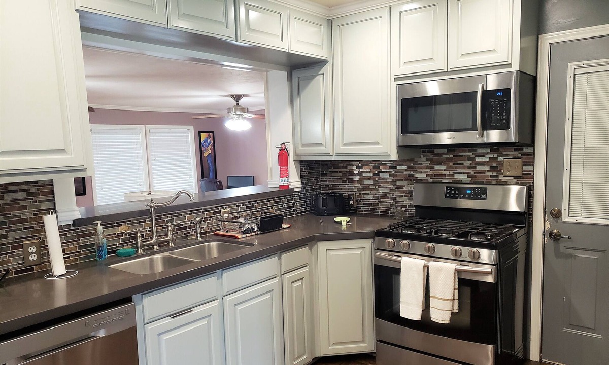 Westlake House | Rare- Cheerful, Family 3BR home with pool, Close to Golf Course & Casinos!