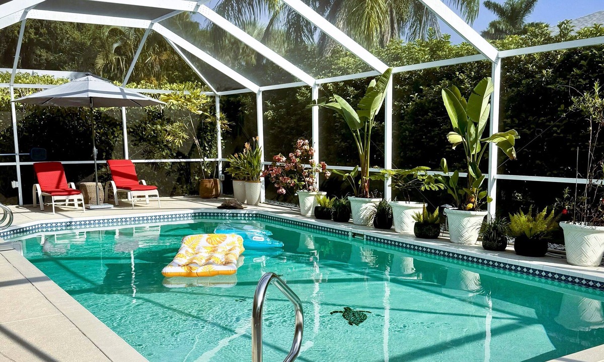 Crown Pointe House | Relaxing 3BR/2BA Naples Retreat - w Private Heated Pool