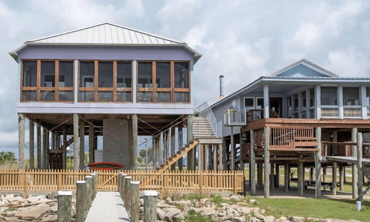 Lake Catherine House | Relaxing lake house 30 minutes from downtown New Orleans
