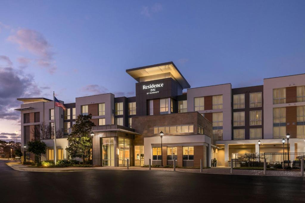 Jackson Hotel | Residence Inn by Marriott Jackson The District at Eastover