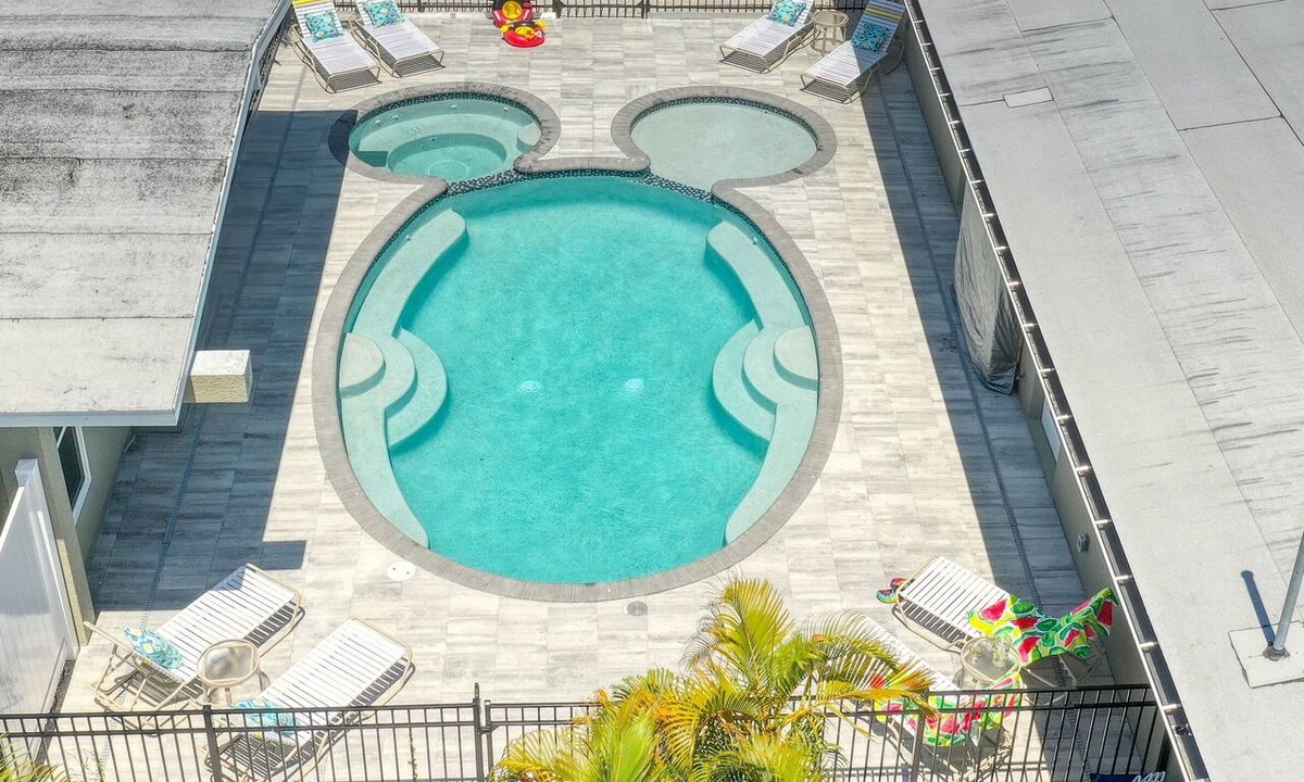 Anna Maria Resort | Resort-Style Ground Floor 1BR Manatee Suite, Heated Pool/Spa, Lakefront
