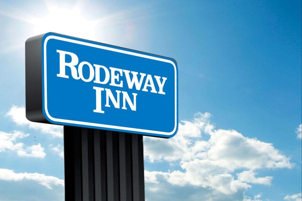 Canton Hotel | Rodeway Inn Canton I-55