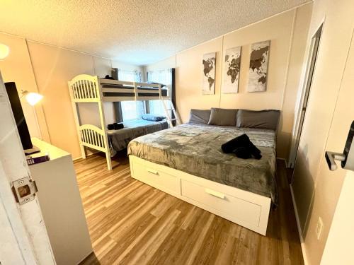 Moon Lake Estates House | Room in shared home up to 4 People