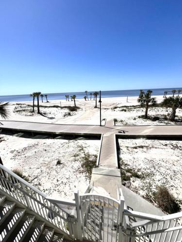 Biloxi House | Sandy Shores Condominium