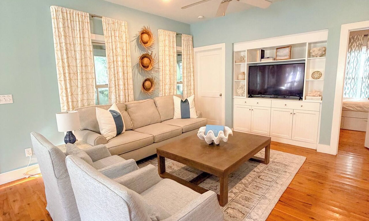 Seacrest House | Sandy State of Mind - 3BR/3BA - Private Beach Access on 30A + Bikes