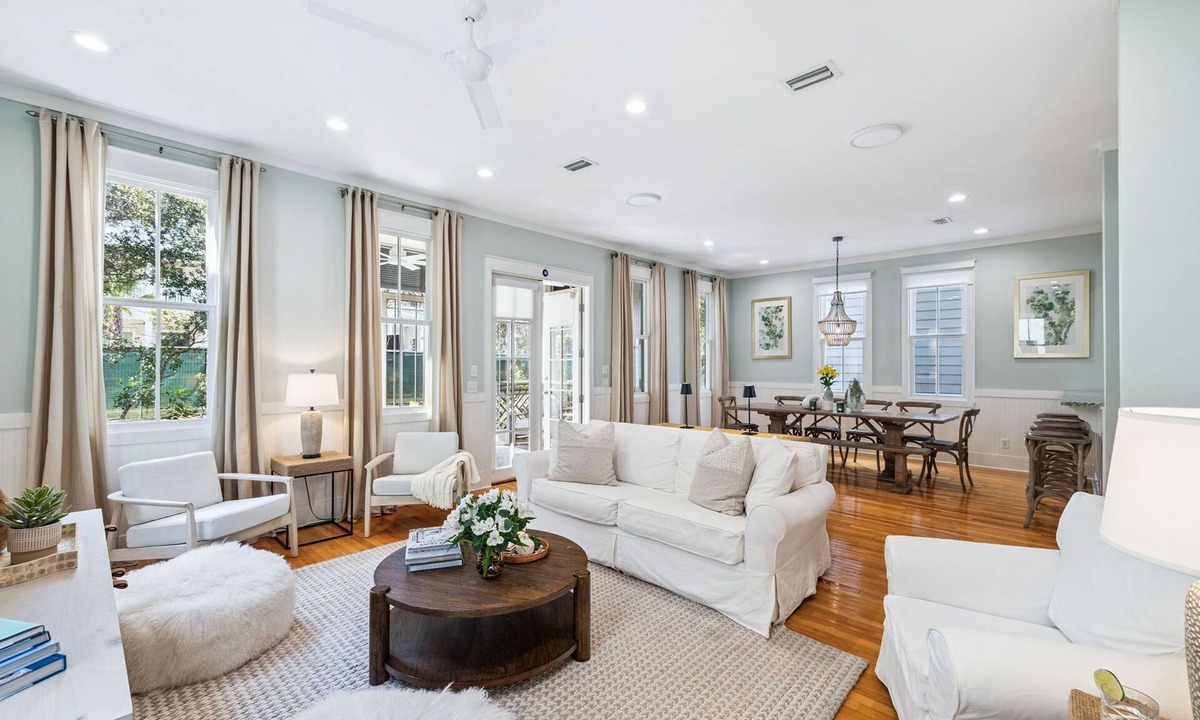 Seacrest Beach House | Seacrest Cottage with Screened Porch and Bikes