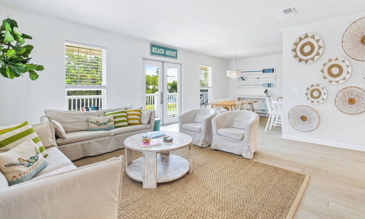 San Juan House | Seagrove Beach 30A "The Sweet Southern Juan" Just steps from the Ocean