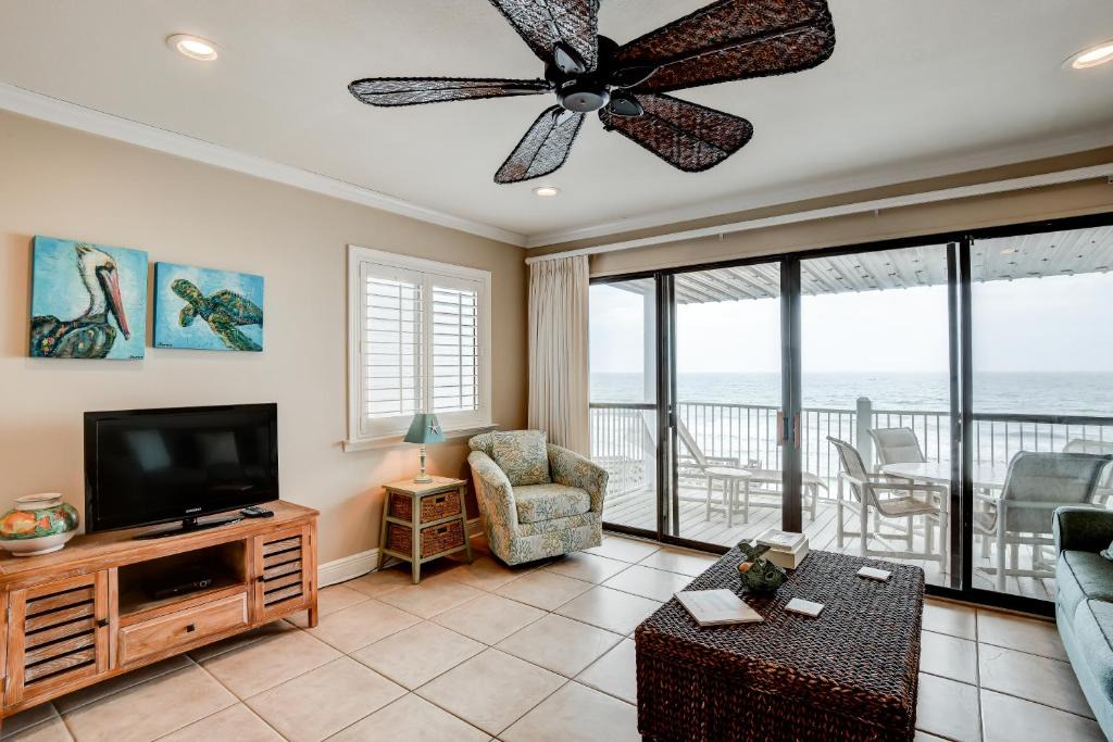 Seacrest House | Seamist Condos