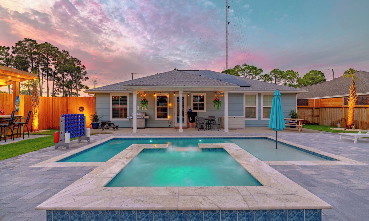 Panama City Beach House | Seashells & Cocktails Backyard Paradise!