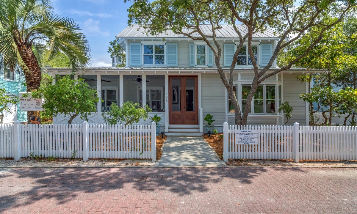 Seaside House | Seaside '"Summer Place" |3 BR | Sleeps 10 | LUXURY Home |Pet Friendly