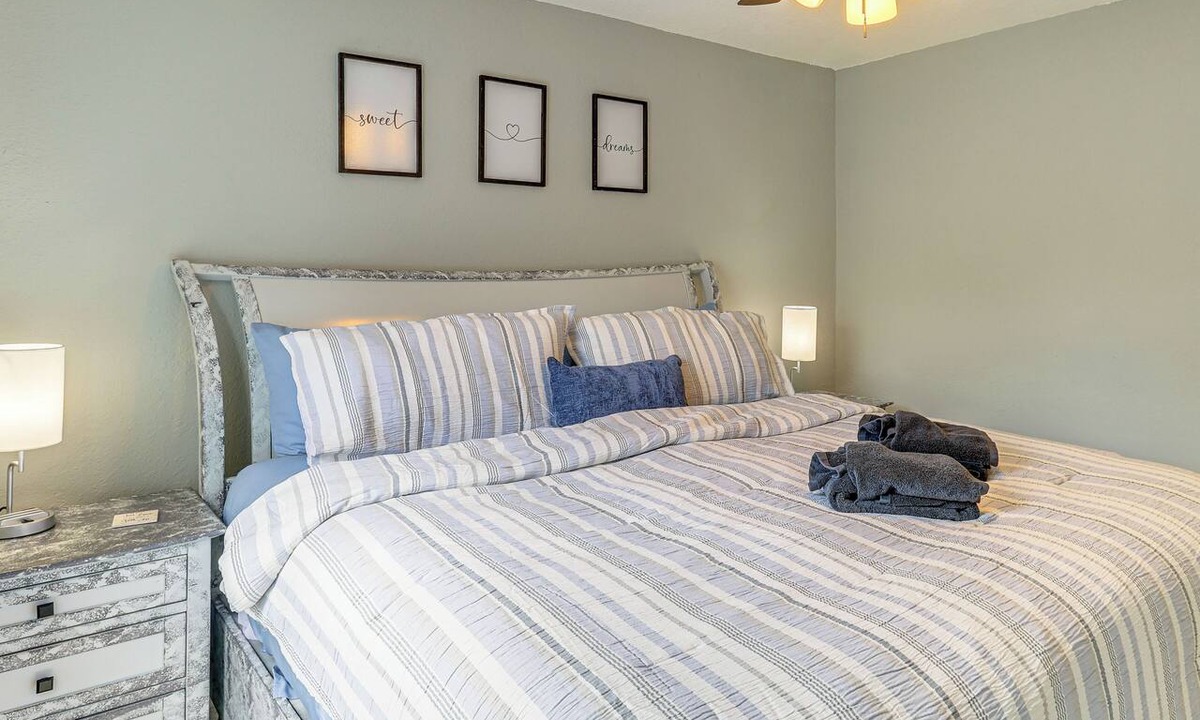 Lakewood Park Cottage | Serene Ft Pierce Stay Near Marina Sq & Downtown
