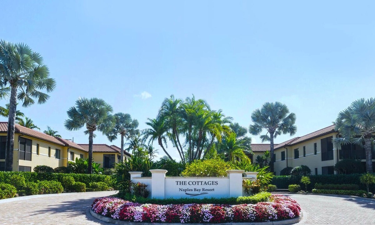 East Naples Apartment | Serene Resort Lifestyle Condo Near Beach & 5th Ave