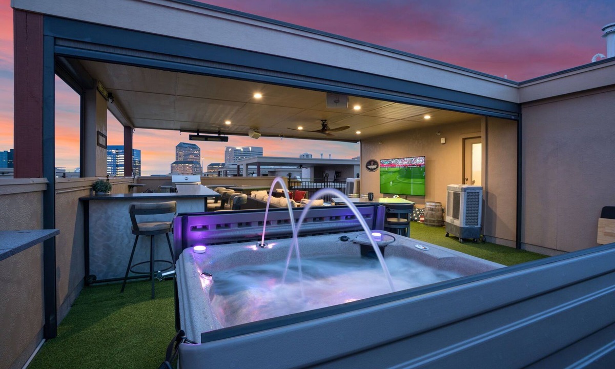 Las Colinas Condo | Sky house in LasColinas near Dallas Stadium in Arlington