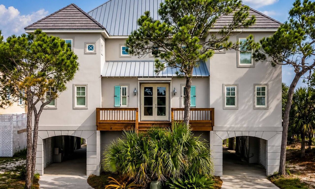 Dauphin Island House | Softwind | Last minute availability July 25!