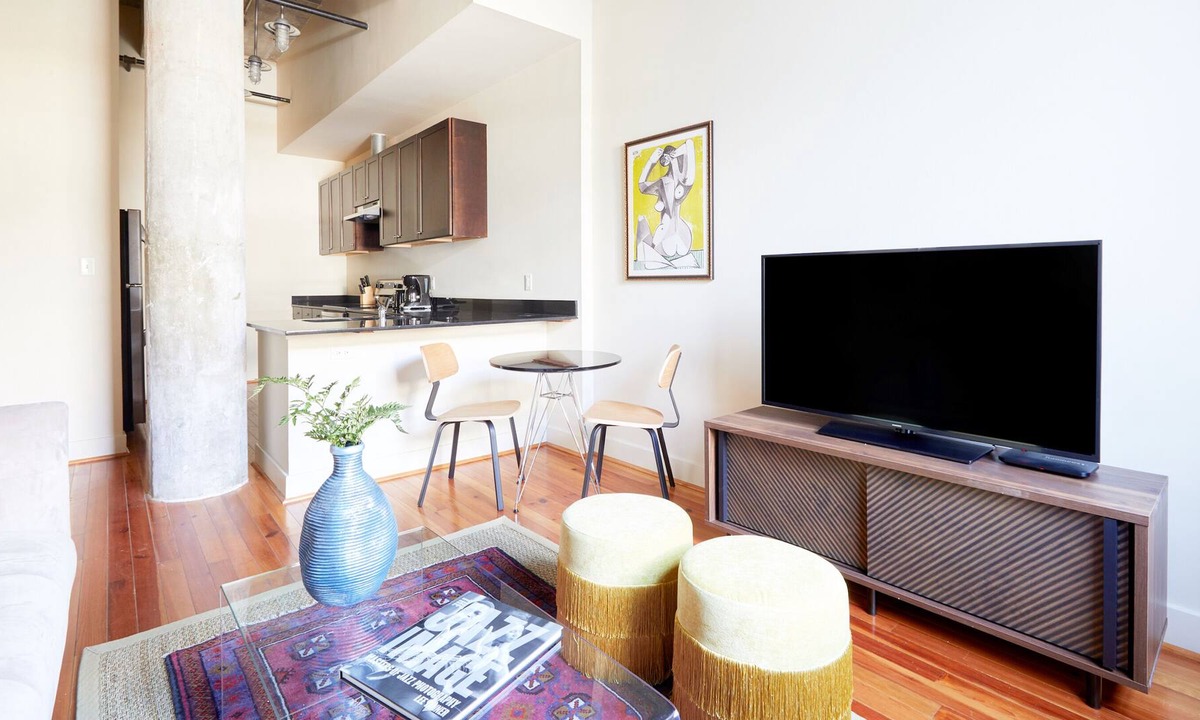 Arts/Warehouse District Apartment | Sonder at Constance Lofts | One-Bedroom Apartment