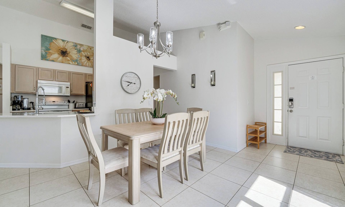 Haines City Cottage | Southern Dunes Family Retreat: Hot Tub & Game Room