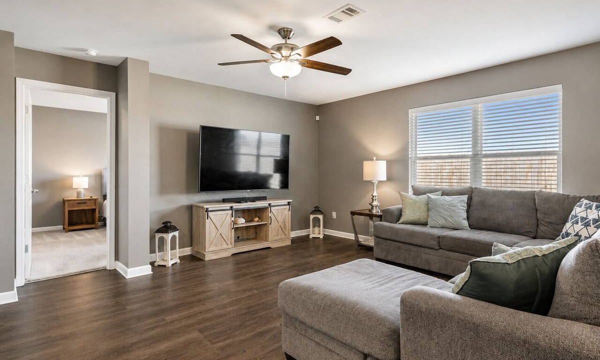 Tuscaloosa House | Spacious 4BR Bama Retreat Near Stadium