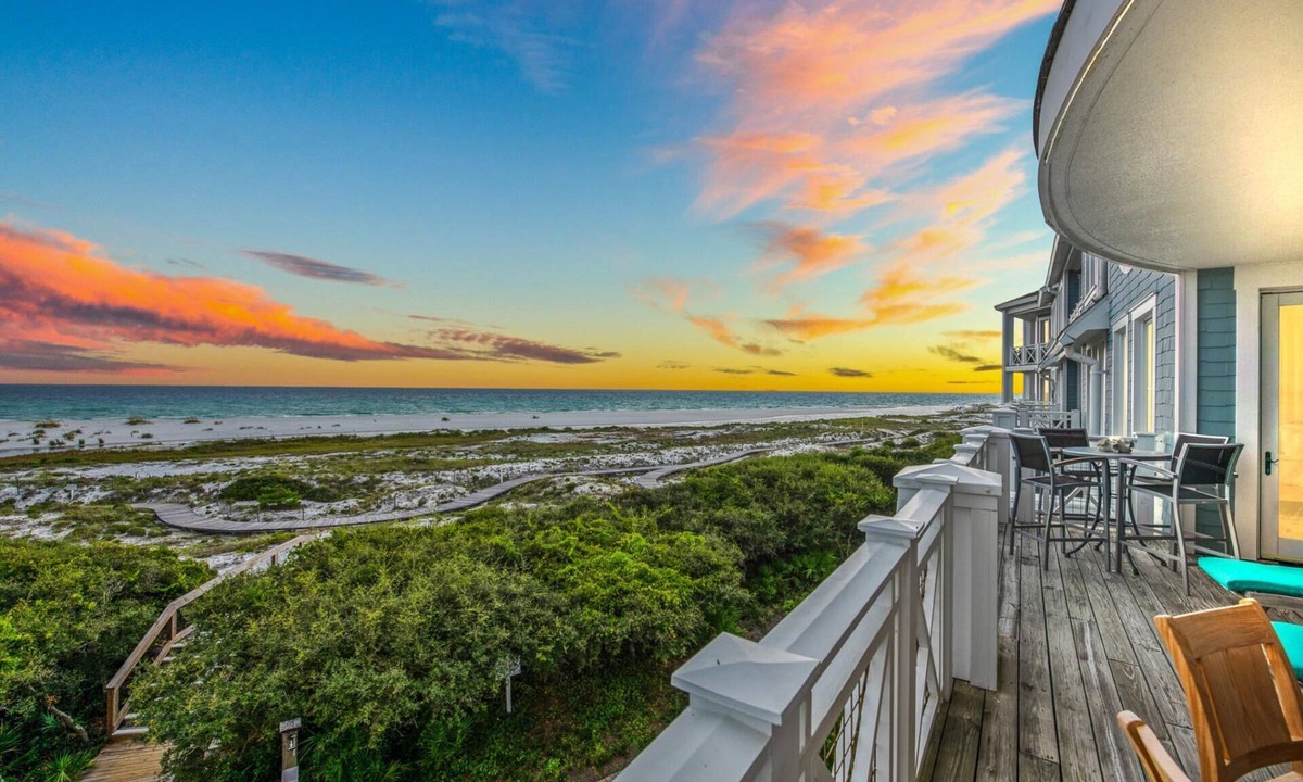 WaterSound Beach Condo | Spend Fall by the Beach! Gulf Views & Dune Views! Steps from Beach! Bikes!
