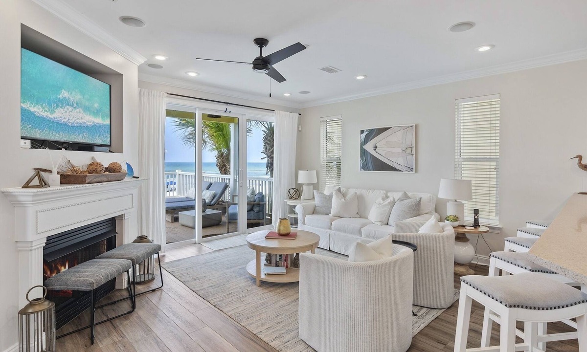 Laguna Beach Estates House | Spend Fall with us by the Beach! Gulf-Front Views! Private Pool! 4 Adult Bikes!