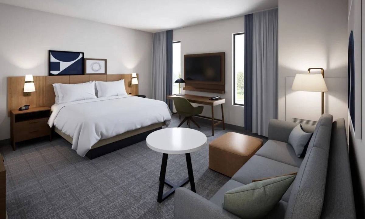 Northeast Pensacola Hotel | Staybridge Pensacola Int'l Airport Queen Studio